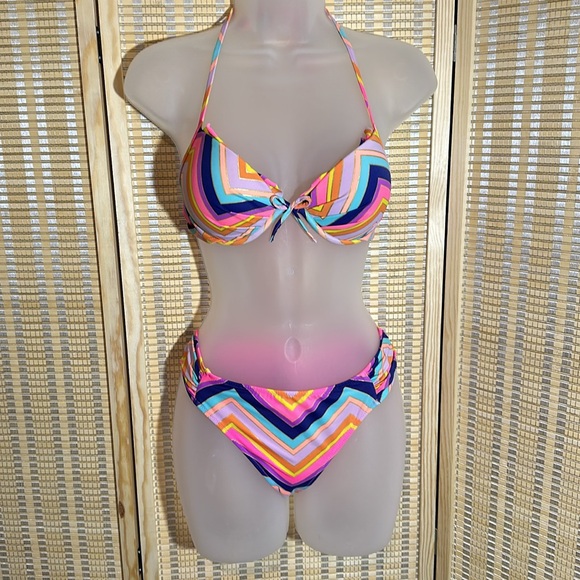 Victoria's Secret 2 Piece Bikini Bright Rainbow Chevron Stripes Halter Top M - Picture 3 of 16